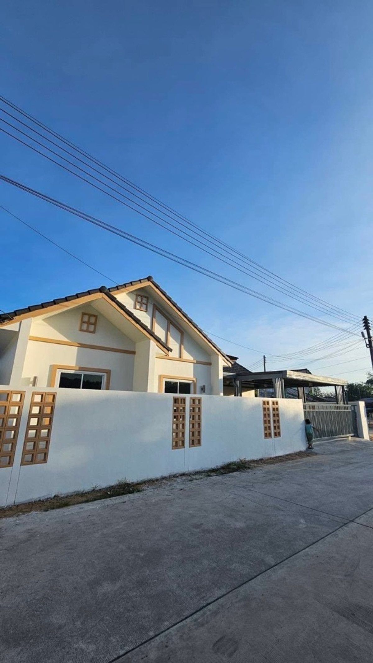 For RentHouseRayong : Large detached house for rent