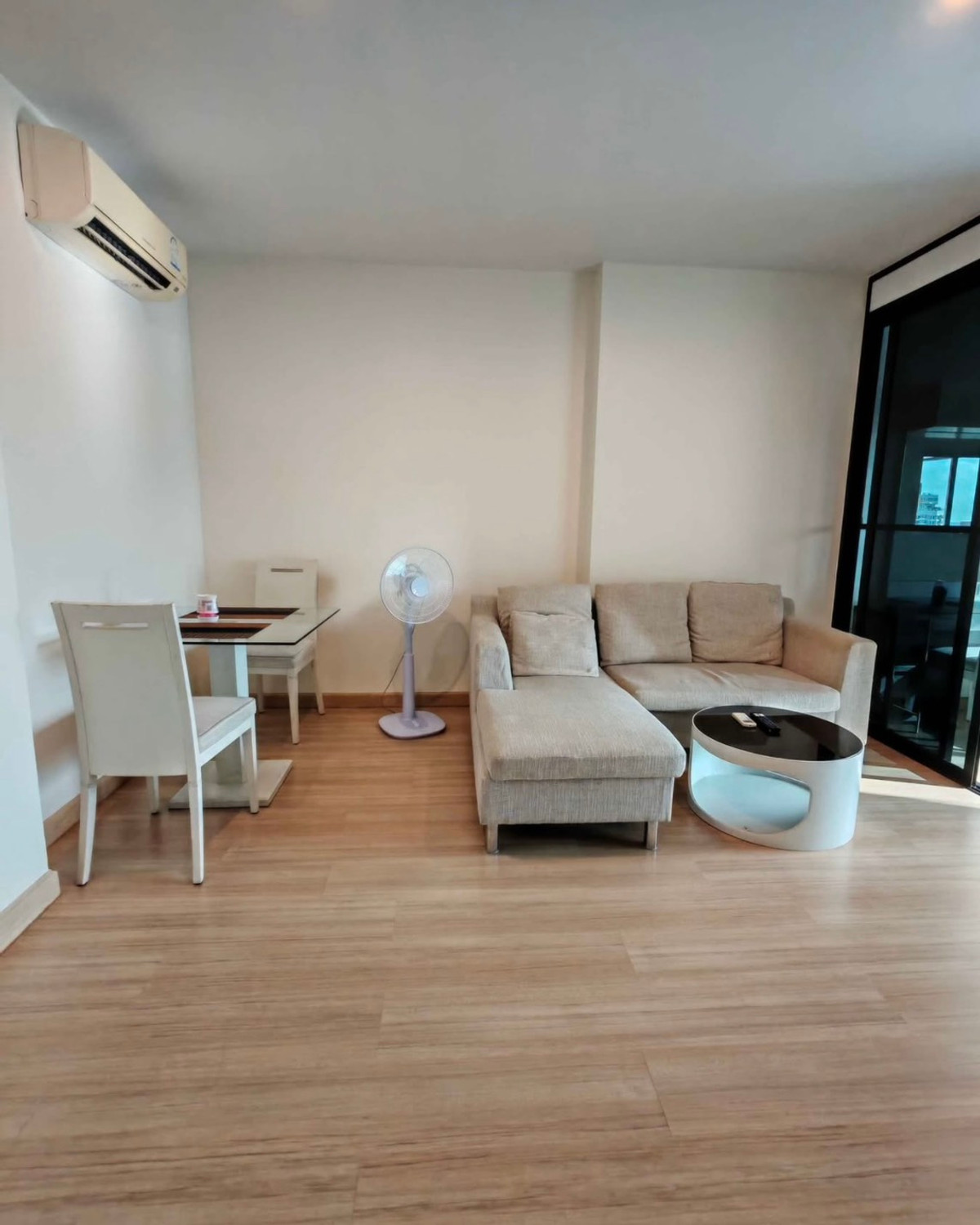 For SaleCondoLadprao, Central Ladprao : Life @ Ladprao 18 / 1 Bedroom (FOR SALE), Life @ Ladprao 18 / 1 Bedroom (For Sale) PINP237