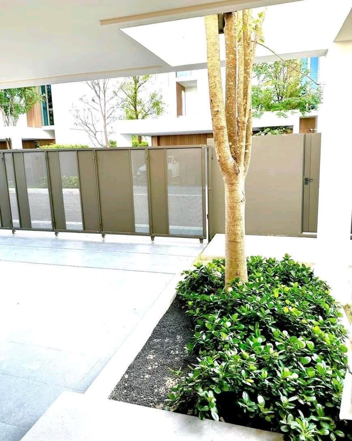 ให้เช่าบ้านพัฒนาการ ศรีนครินทร์ : 📌 ให้เช่า VIVE RAMA 9 กรุงเทพกรีฑา