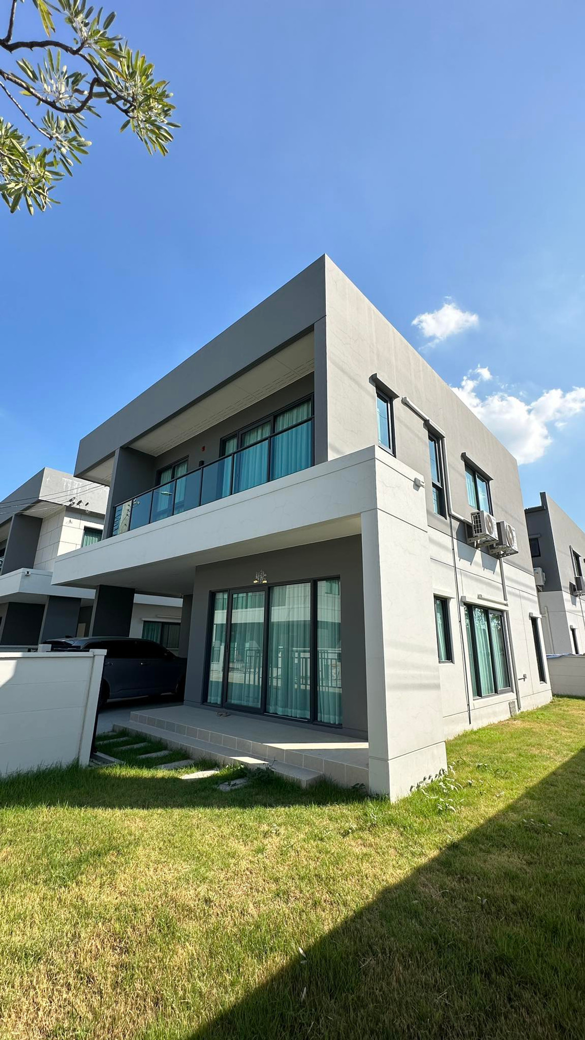 ให้เช่าบ้านบางนา แบริ่ง ลาซาล : เซนโทร บางนา / 4 ห้องนอน (เช่า), Centro Bangna / 4 Bedrooms (FOR RENT) YOK070