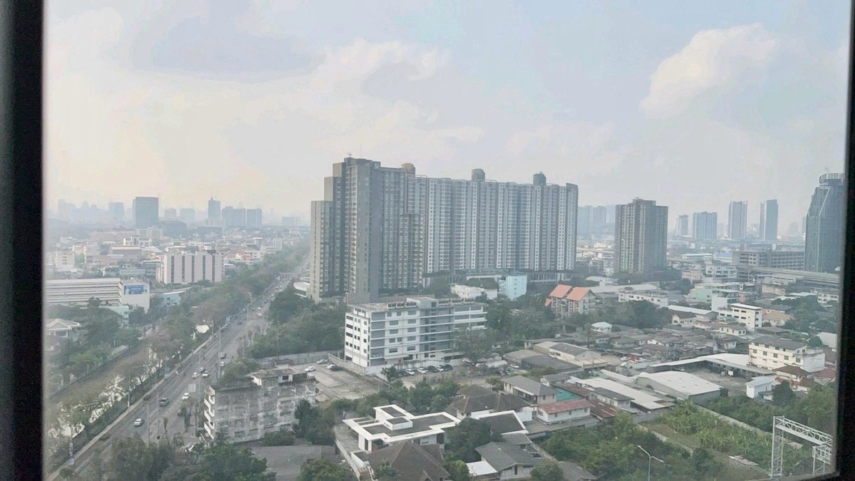 ให้เช่าคอนโดบางซื่อ วงศ์สว่าง เตาปูน : 📍โครงการ : Metro Sky Bangsue – Prachachuen 
🚝 ใกล้ : MRT บางซ่อน 500 เมตร
💵 ราคาเช่า : 16,000 บาท / เดือน