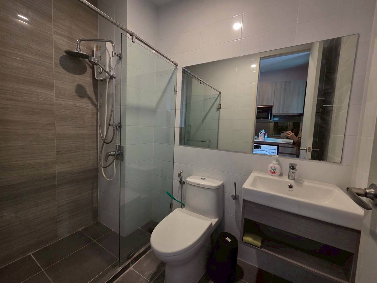 For RentCondoRamkhamhaeng, Hua Mak : PFD-08015 For rent, Knightsbridge Collage Ramkhamhaeng, studio 23 sq m., 16th floor, near MRT Lam Sali.