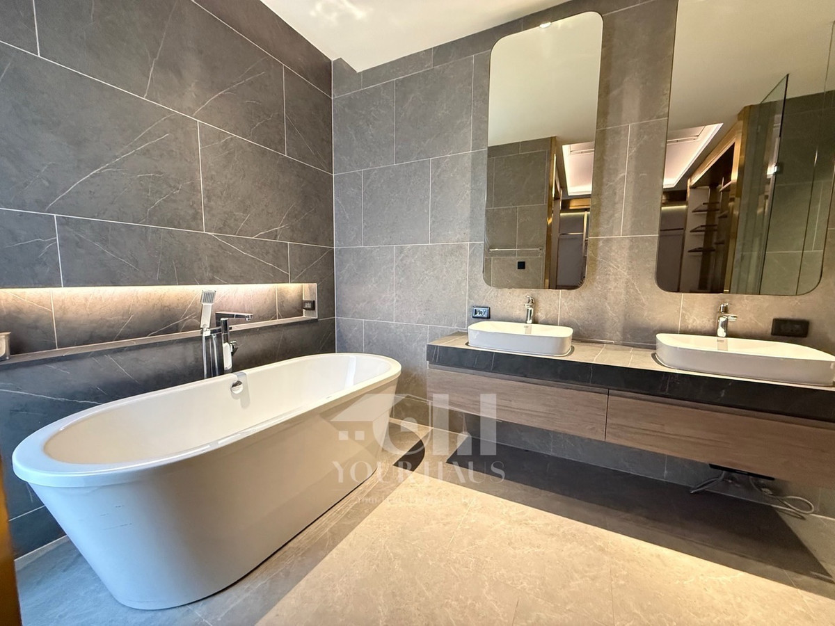 For RentHouseChokchai 4, Ladprao 71, Ladprao 48, : Providence Lane – Ekkamai–Ramindra near Central Eastville