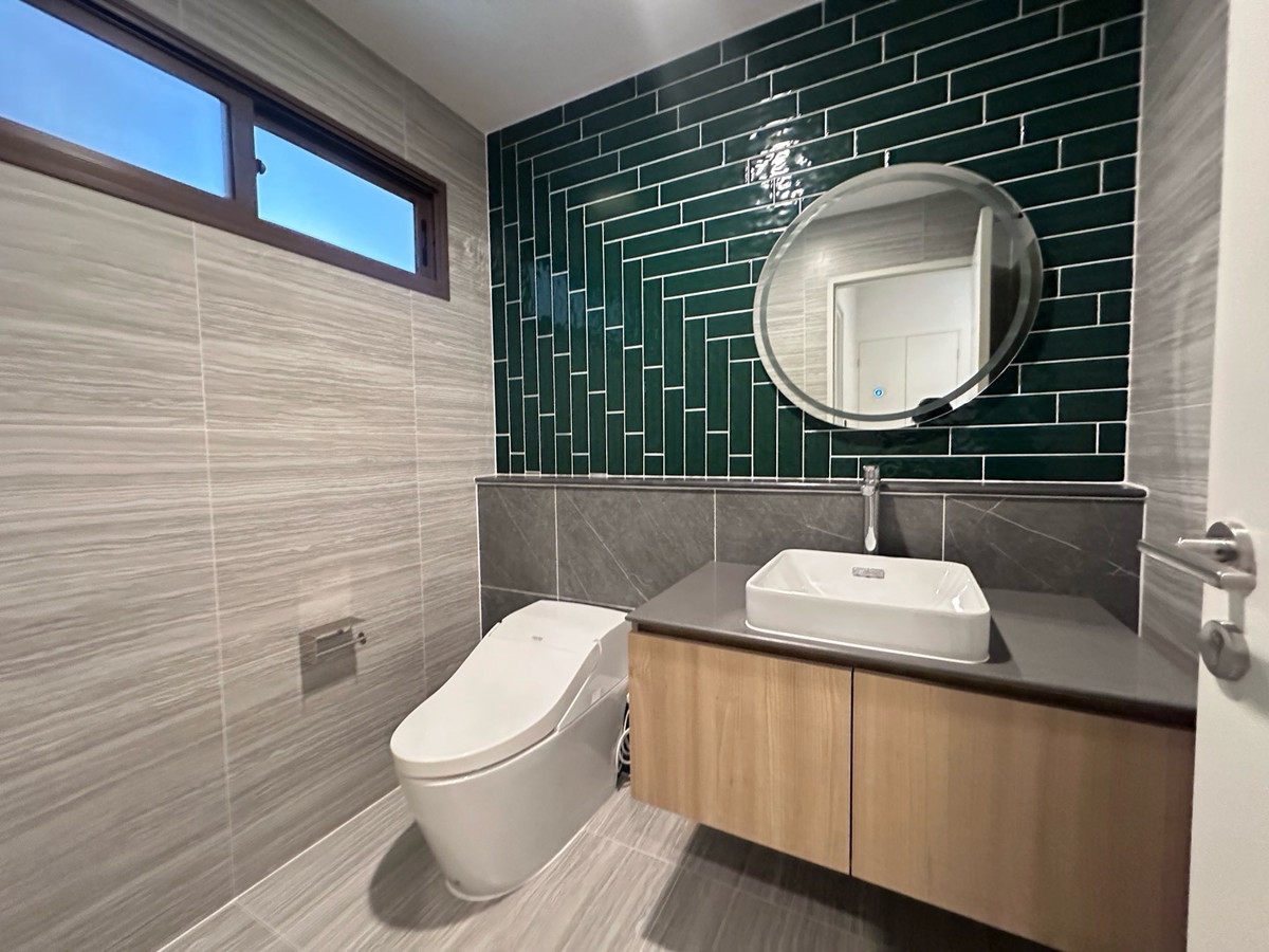 ให้เช่าบ้านพัฒนาการ ศรีนครินทร์ : ให้เช่าบ้าน 4 ห้องนอน หลังมุม ขนาด 300 ตรม ราคา 170,000 บาท สนใจนัดชม 0808144488