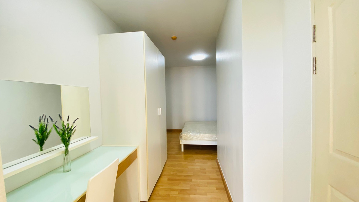 For RentCondoRattanathibet, Sanambinna : Condo for rent, City Home #Rattanathibet, large room, never rented. Brand new renovation, ready to move in for those who already have electrical appliances. Live as a family, easily walk to MRT #BTS Yaek Nonthaburi Station 1 Ready to move in now.