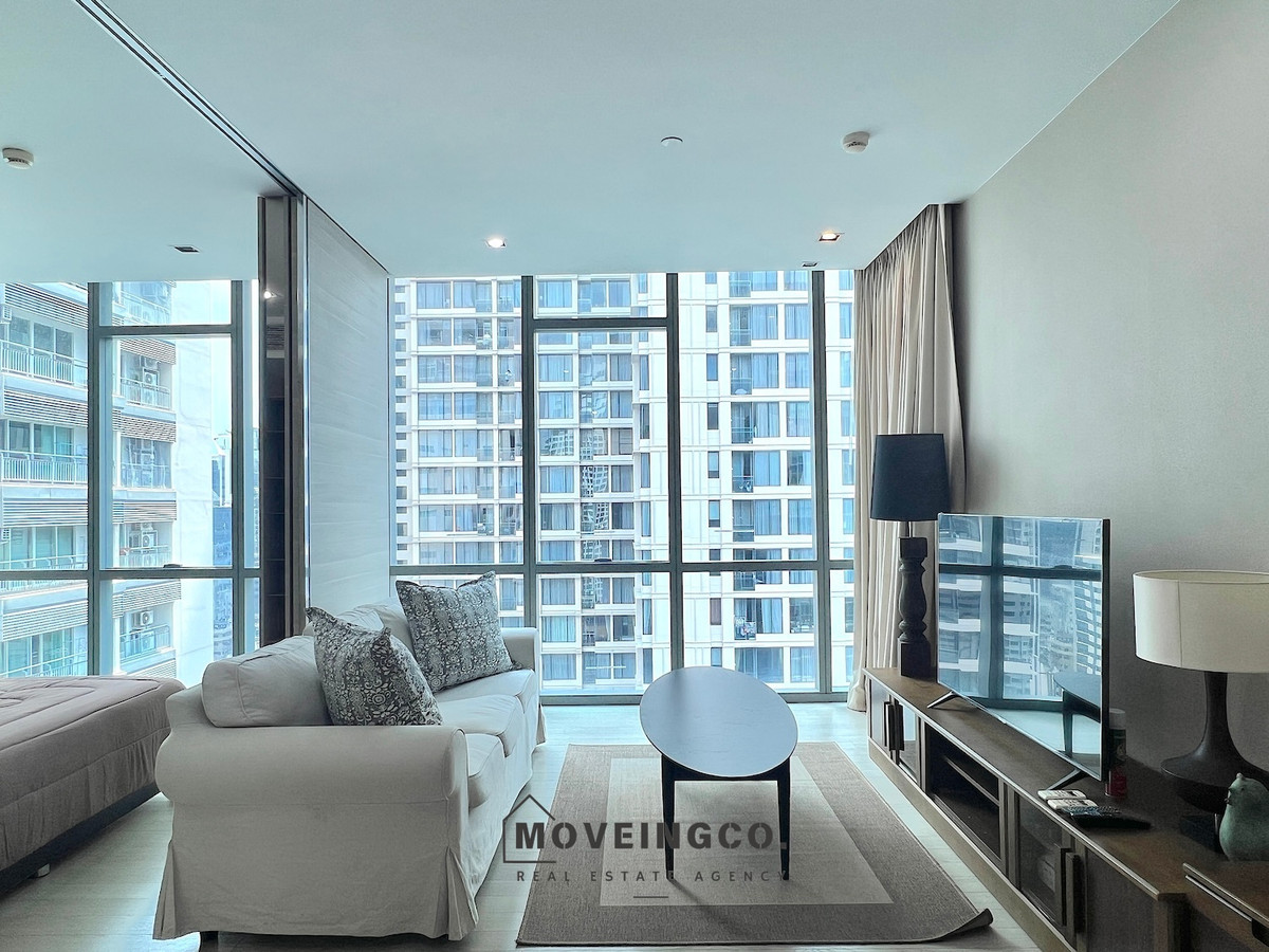 คอนโดสุขุมวิท อโศก ทองหล่อ : คอนโด 1 ห้องนอนในอโศก พร้อมวิวเมือง สามารถเดินไป BTS อโศก และ MRT