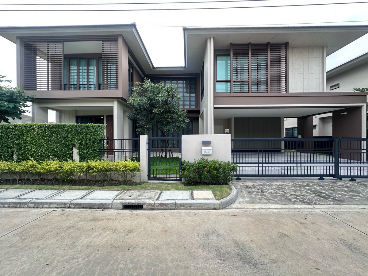 ให้เช่าบ้านพัฒนาการ ศรีนครินทร์ : ให้เช่าบ้าน 4 ห้องนอน หลังมุม ขนาด 300 ตรม ราคา 170,000 บาท สนใจนัดชม 0808144488