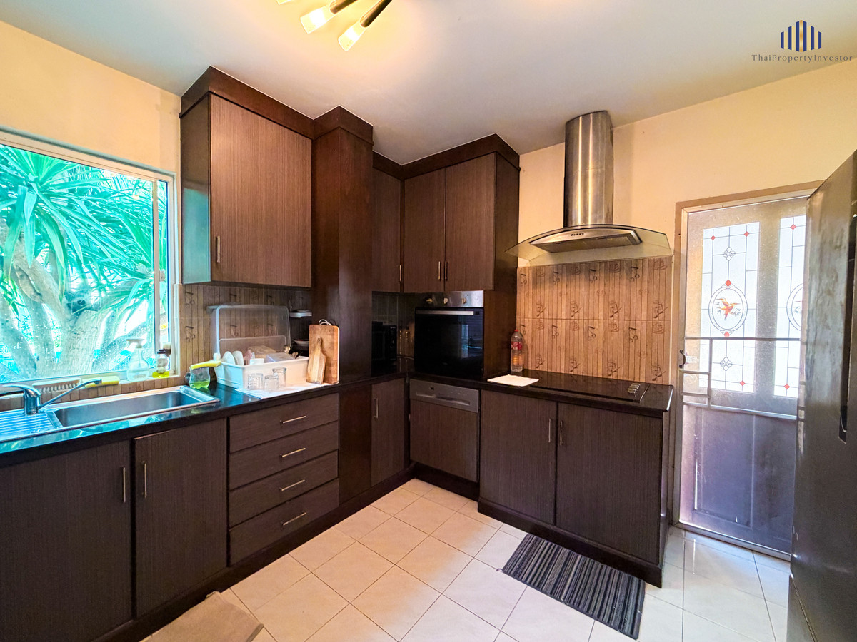 For SaleHouseRatchaburi : House for Sale in Ban Pong, Ratchaburi – 100 sq.wah with 6×8 m Swimming Pool – Reduced to THB 7M