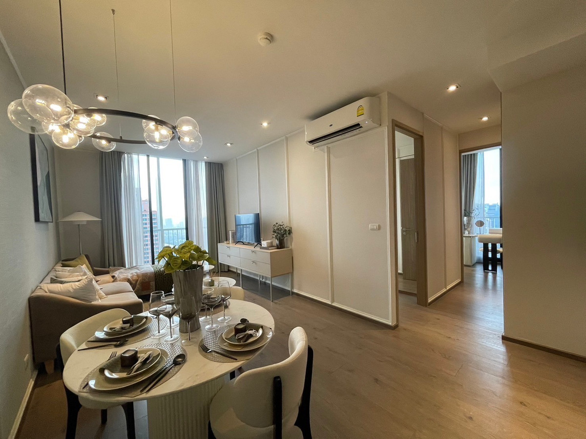 ขายคอนโดสุขุมวิท อโศก ทองหล่อ : ห้องเปล่า ราคาปิดโครงการ 2ห้องนอน 67 ตร.ม. ห้องมุม วิวสวนเบญ