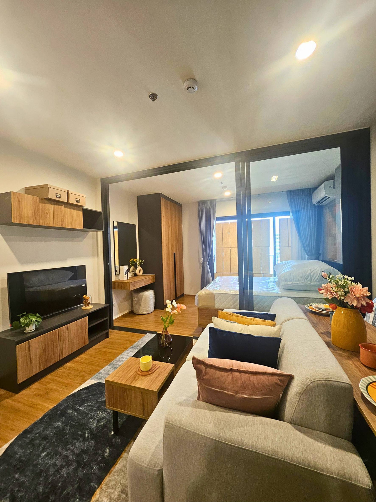 CondoLadprao, Central Ladprao : The line vibe for rent/sale, 1 bedroom, new, first move in Complete as seen