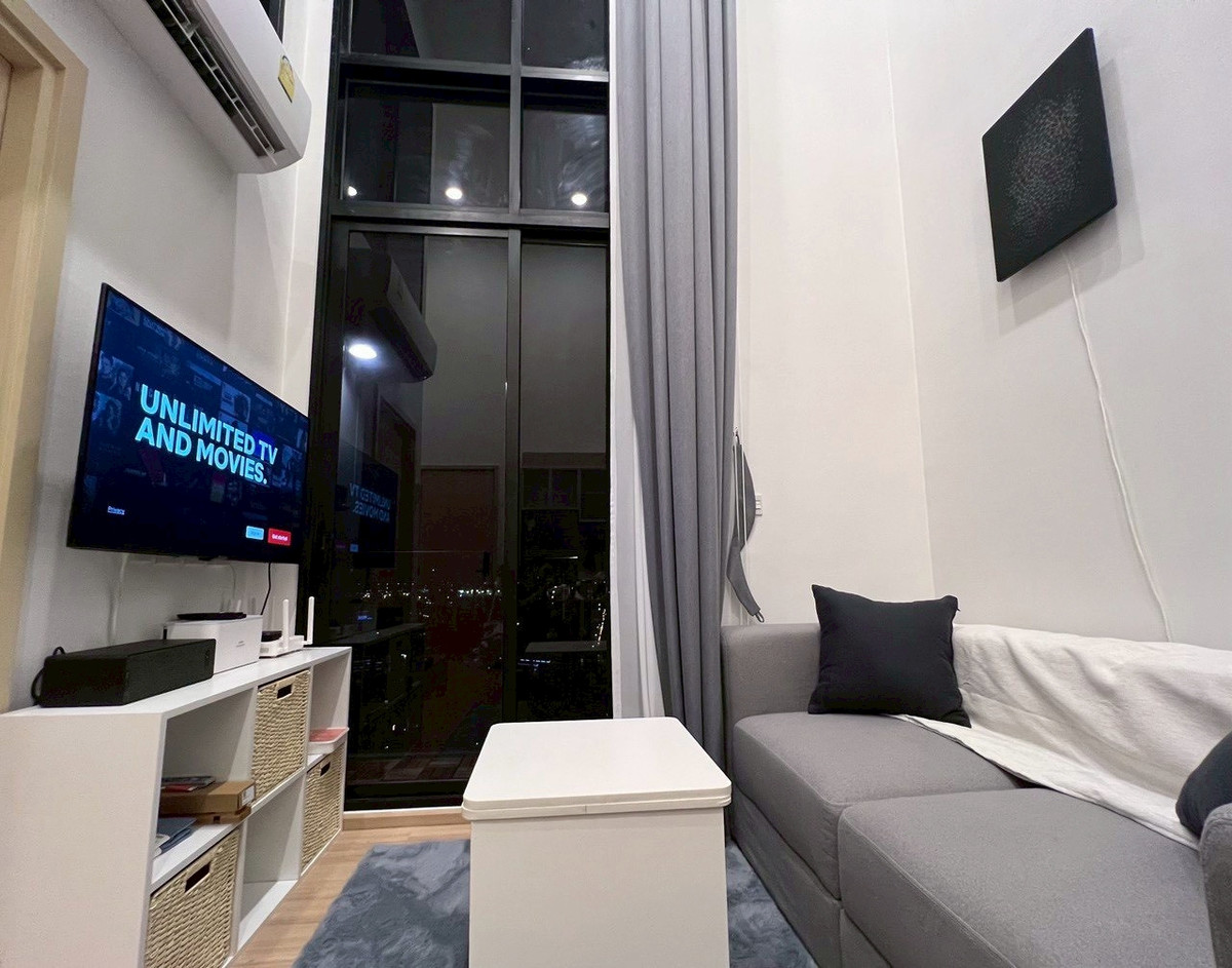 ให้เช่าคอนโดสุขุมวิท อโศก ทองหล่อ : 🌇 ให้เช่า ห้องสวยวิวพาโนรามาที่ Maru Ekkamai 2 🌇 แต่งสวย น่าอยู่มาก ดูวิวได้ 180° แบบไม่มีอะไรบัง 🏙️✨