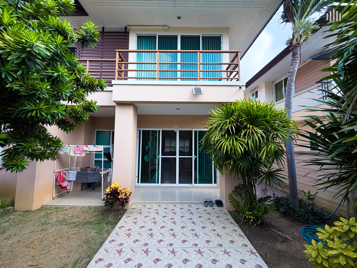 For SaleHouseRatchaburi : House for Sale in Ban Pong, Ratchaburi – 100 sq.wah with 6×8 m Swimming Pool – Reduced to THB 7M