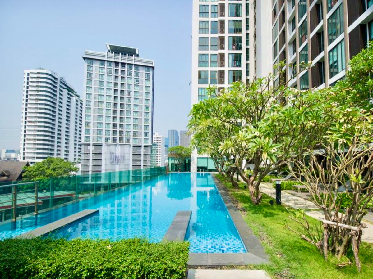 For SaleCondoLadprao, Central Ladprao : For Sale: Ideo Ladprao 5 – High Floor Unit Near MRT Ladprao