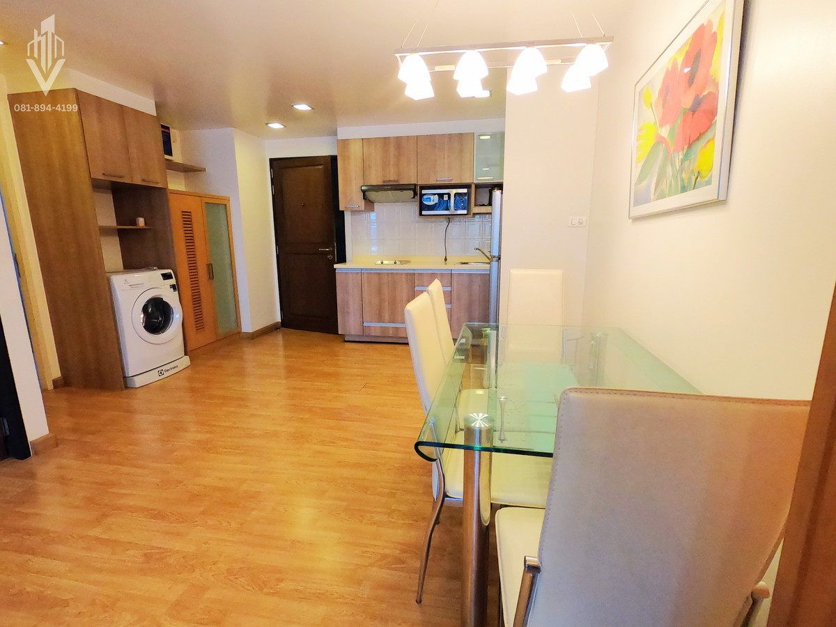 For RentCondoSukhumvit, Asoke, Thonglor : 💎 Hidden Gem in Sukhumvit 49! Spacious Unit for only 20k!