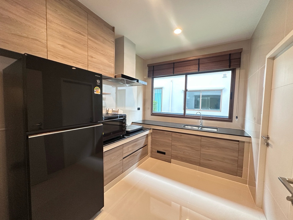 ให้เช่าบ้านพัฒนาการ ศรีนครินทร์ : ให้เช่าบ้าน 4 ห้องนอน หลังมุม ขนาด 300 ตรม ราคา 170,000 บาท สนใจนัดชม 0808144488