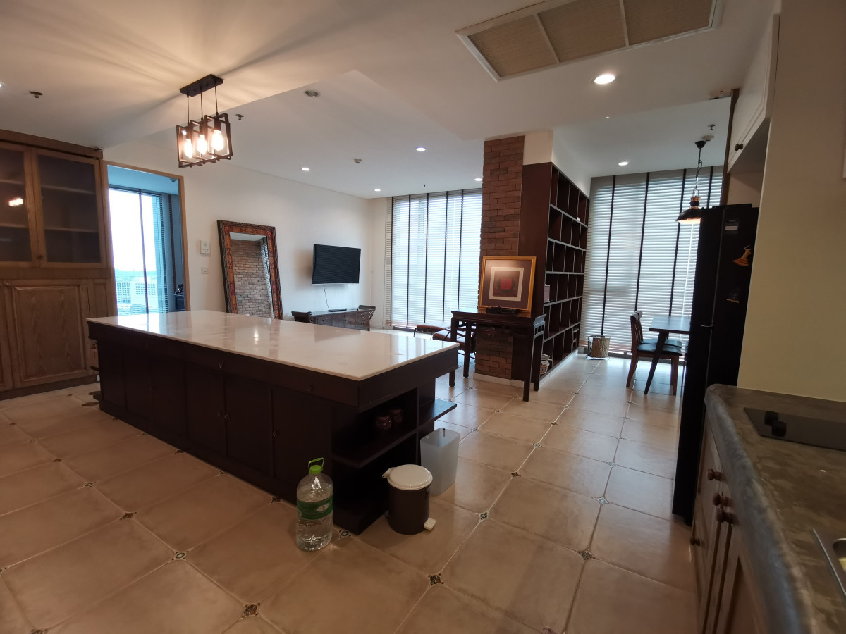 For SaleCondoSathorn, Narathiwat : For Sale Condo , The Breeze Narathiwas , BTS-Chong Nonsi , Chong Nonsi , Yannawa , Bangkok , CX-145962