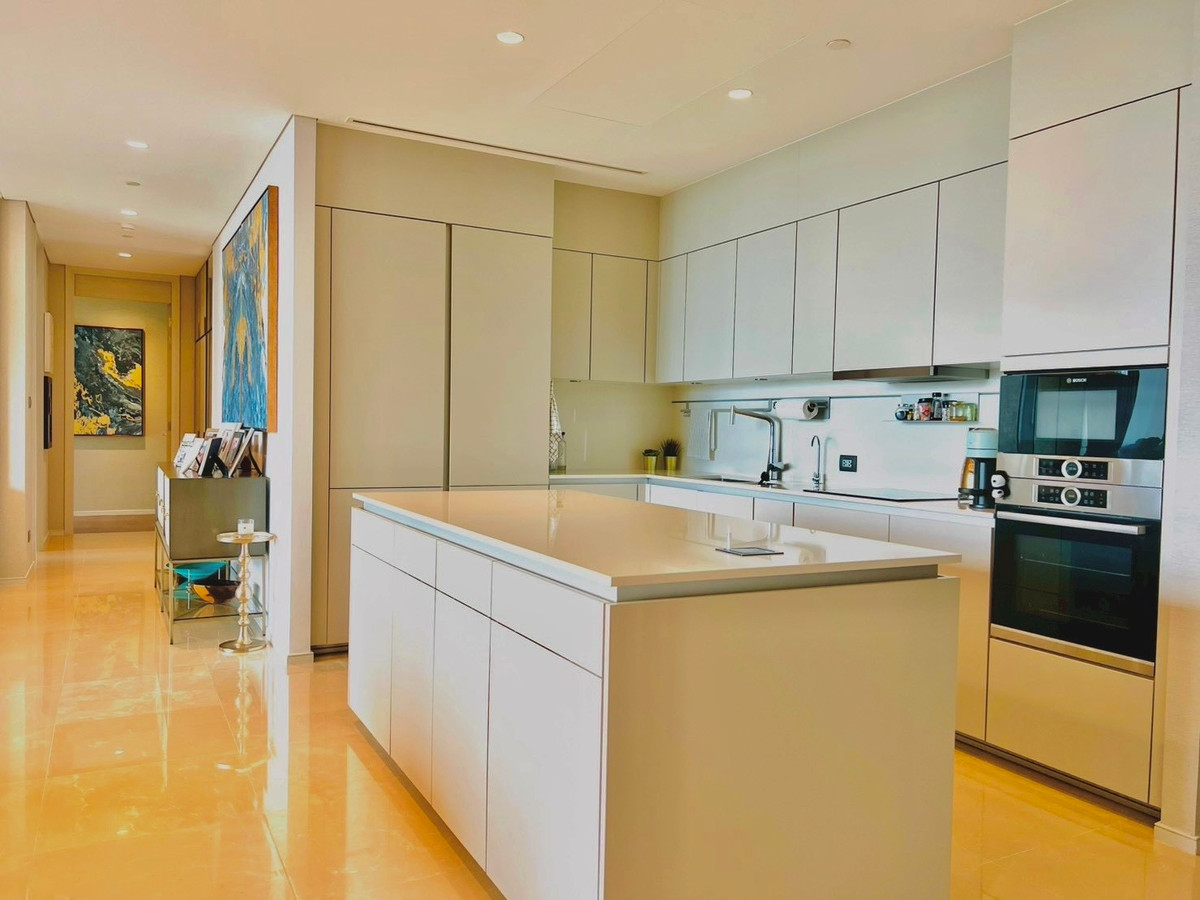 CondoWitthayu, Chidlom, Langsuan, Ploenchit : ✨For sale/rent luxury condo The Residences at Sindhorn Kempinski, 3 bedrooms, beautiful room, fully furnished, large balcony, Lumpini Park view, near BTS Ratchadamrim, Lumpini Park.