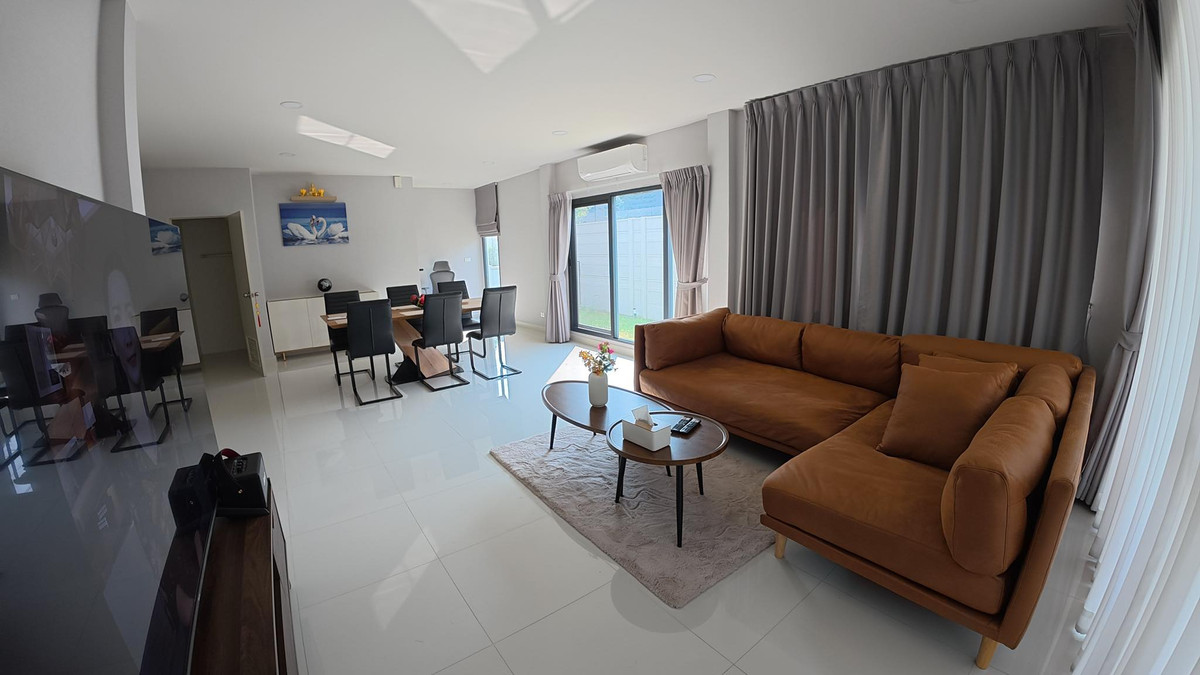 ให้เช่าบ้านบางนา แบริ่ง ลาซาล : เซนโทร บางนา / 4 ห้องนอน (เช่า), Centro Bangna / 4 Bedrooms (FOR RENT) YOK070