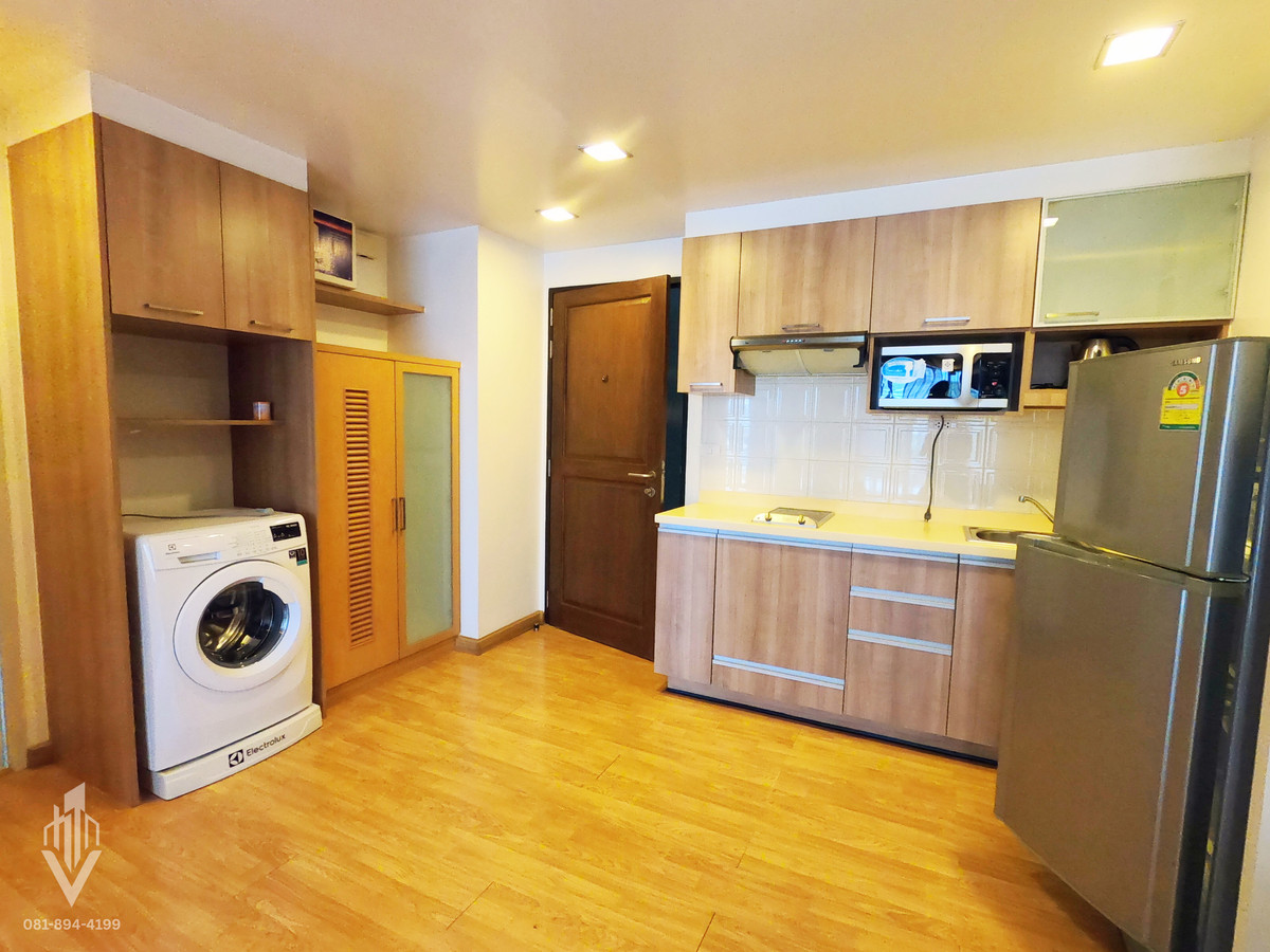 For RentCondoSukhumvit, Asoke, Thonglor : 💎 Hidden Gem in Sukhumvit 49! Spacious Unit for only 20k!