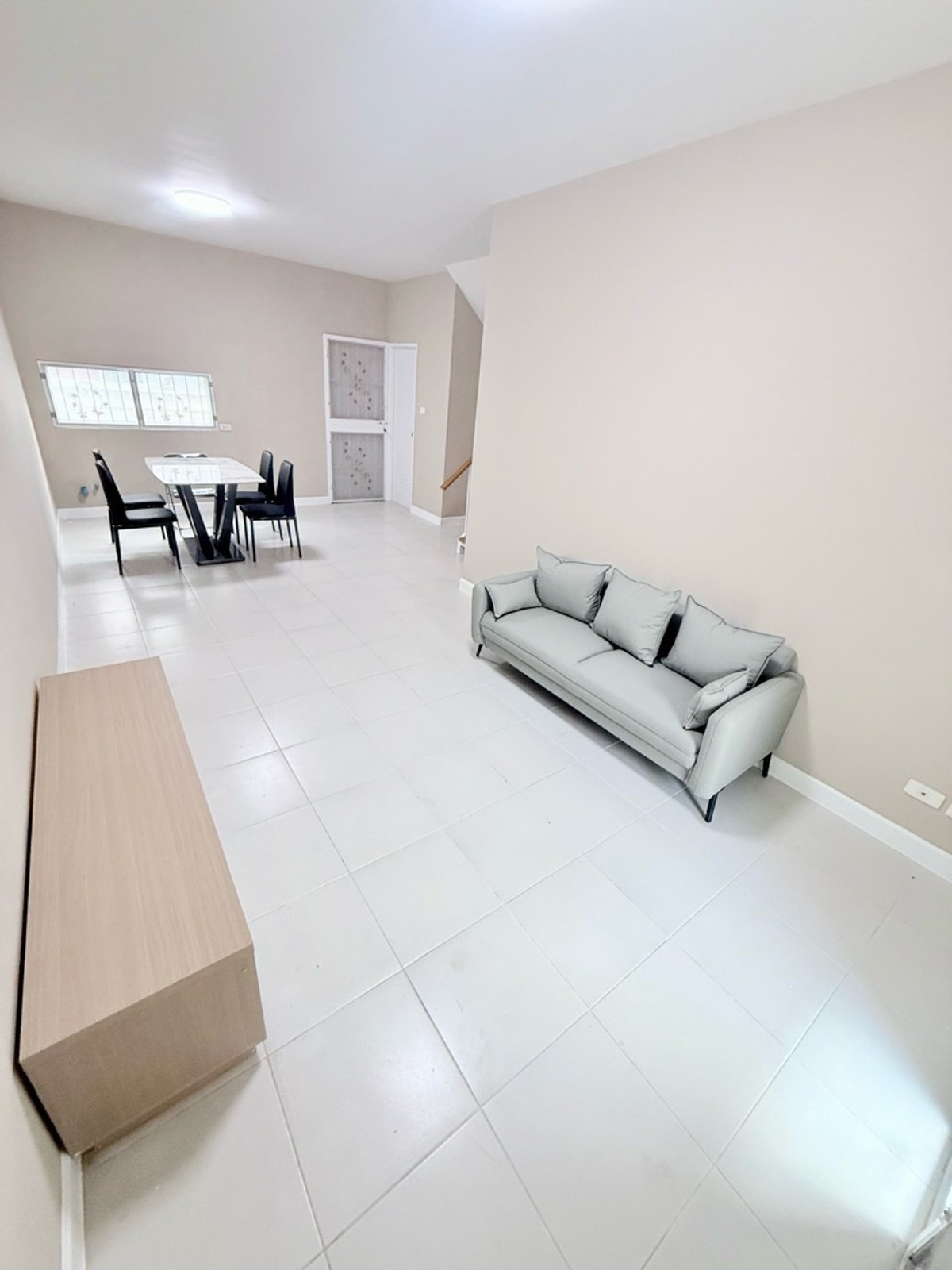 For RentTownhomeKaset Nawamin,Ladplakao : Areeya Color 1 Project, Lat Pla Khao, house in new condition, ready to move in, good atmosphere, very convenient to travel.