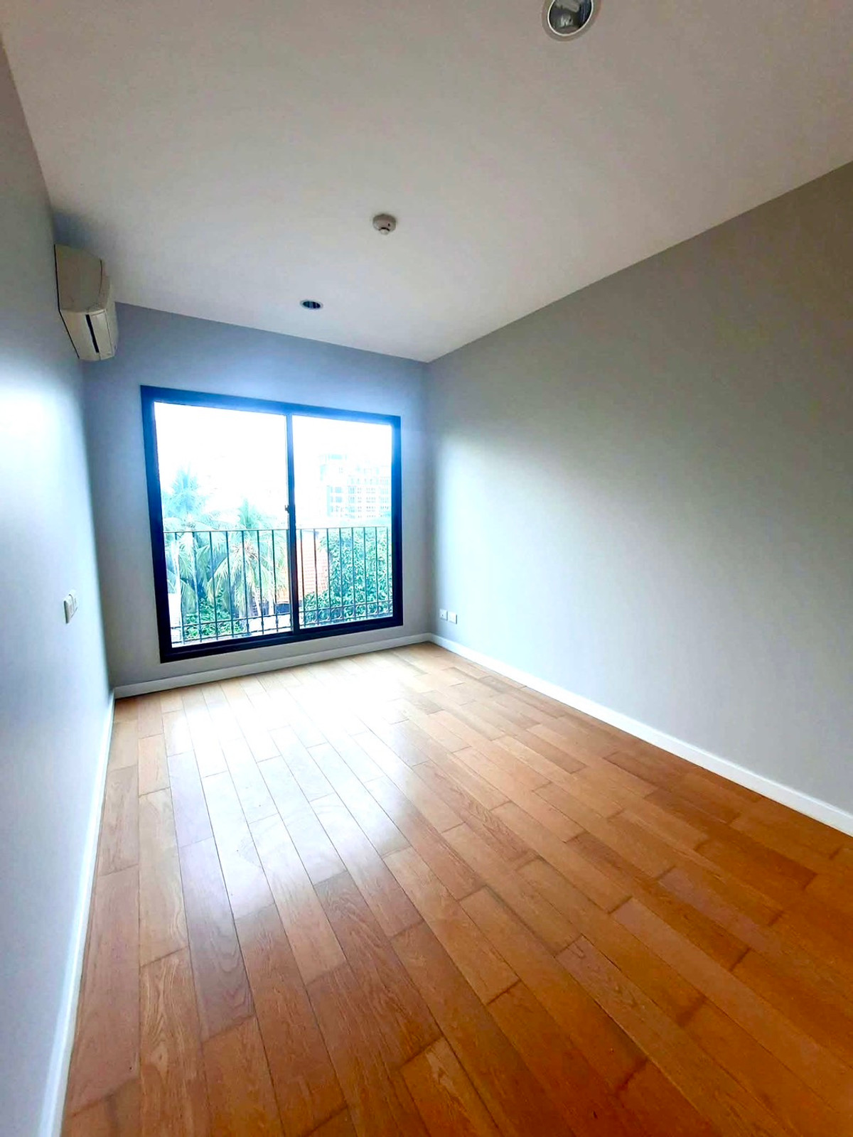 ขายคอนโดสุขุมวิท อโศก ทองหล่อ : ขายคอนโด Condolette Dwell Sukhumvit 26 ราคา 3,900,000 บาท [NCs260204]