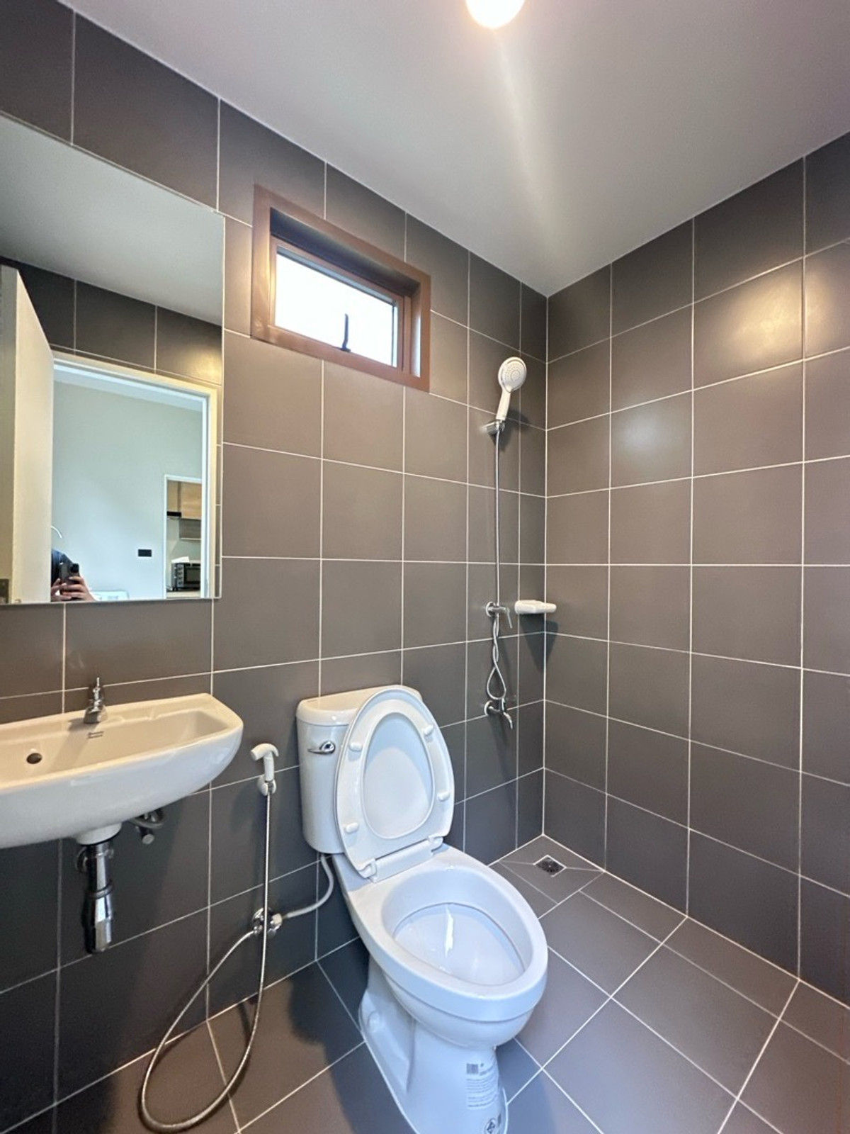 ให้เช่าบ้านพัฒนาการ ศรีนครินทร์ : ให้เช่าบ้าน 4 ห้องนอน หลังมุม ขนาด 300 ตรม ราคา 170,000 บาท สนใจนัดชม 0808144488