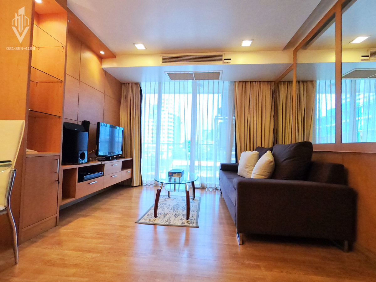 For RentCondoSukhumvit, Asoke, Thonglor : 💎 Hidden Gem in Sukhumvit 49! Spacious Unit for only 20k!