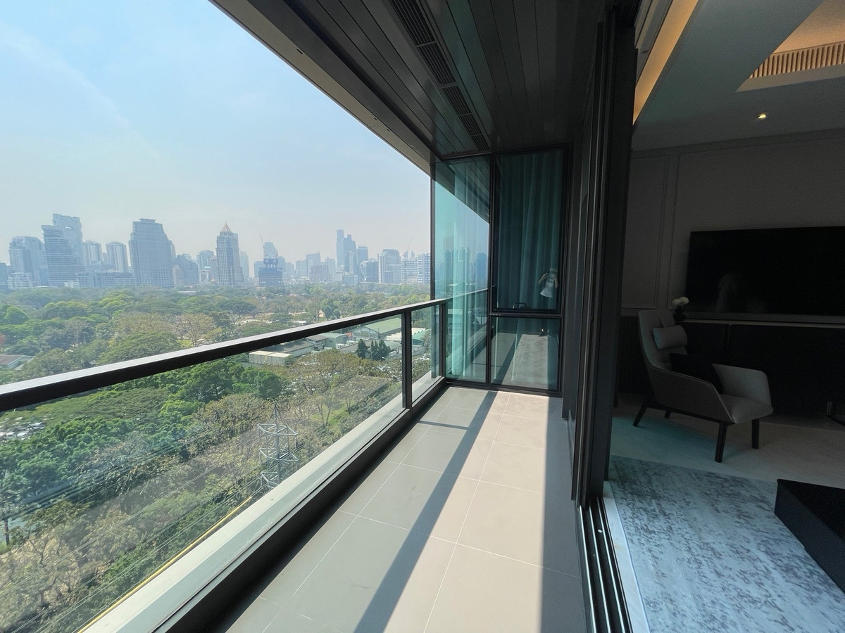 CondoWitthayu, Chidlom, Langsuan, Ploenchit : Available 12/3/26
Luxury 1-Bedroom Condo for rent / sale at Sindhorn Tonson  Lumpini Park View Near BTS Chidlom
