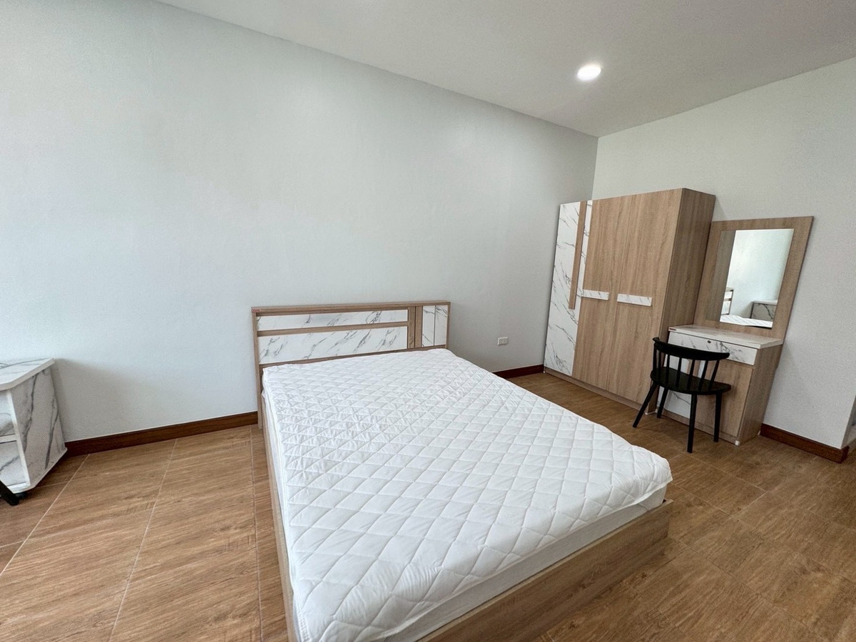 ให้เช่าบ้านรัชดา ห้วยขวาง : 🌟พร้อมอยู่ทาวน์โฮมอยู่เจริญ ห้วยขวาง 5 ห้องนอน  4ห้องน้ำ ประชาราษฎร์บำเพ็ญ🌟