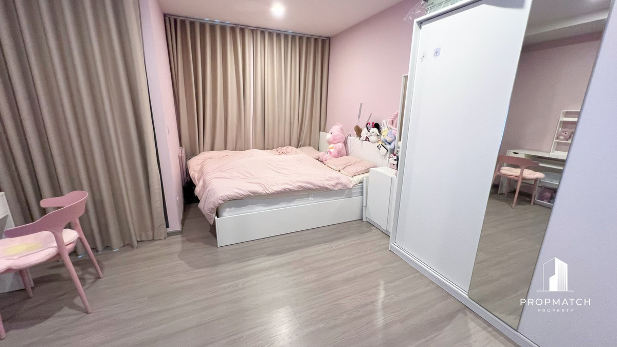 For SaleCondoKasetsart, Ratchayothin : The most HOT building!! Aspire Ratchayothin, empty room for sale, good price, 2.69 m, size 28sqm, close to BTS Ratchayothin only 300 m. If interested, make an appointment to view at 064-6696546 Minnie, this number can be reached via Line.