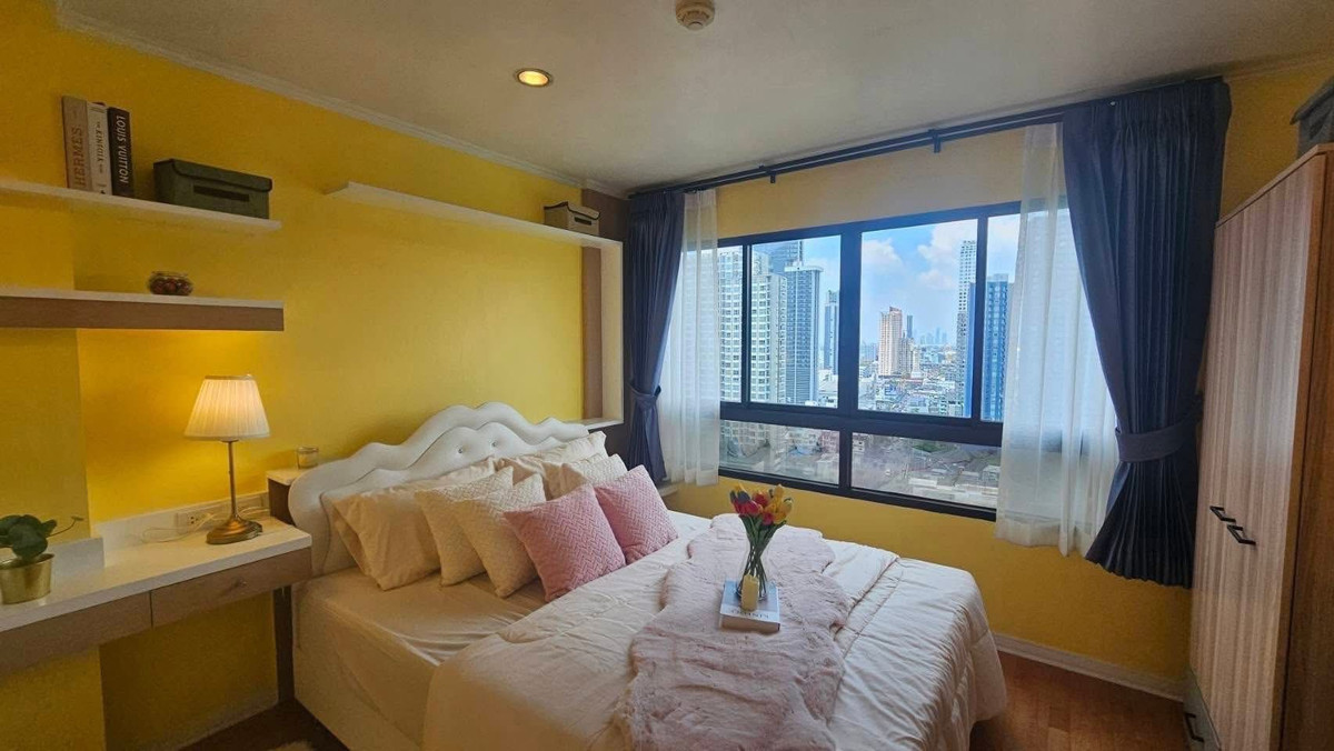 For SaleCondoOnnut, Udomsuk : ME2500742 Urgent sale! Lumpini Ville Sukhumvit 77, fully furnished, just bring your bags and move in, free transfer!