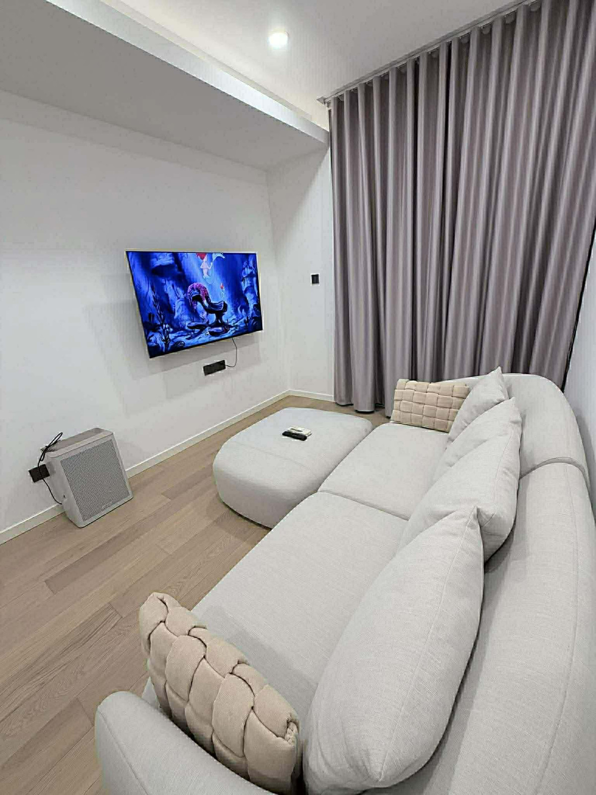 For RentCondoSukhumvit, Asoke, Thonglor : Holme Ekkamai 22