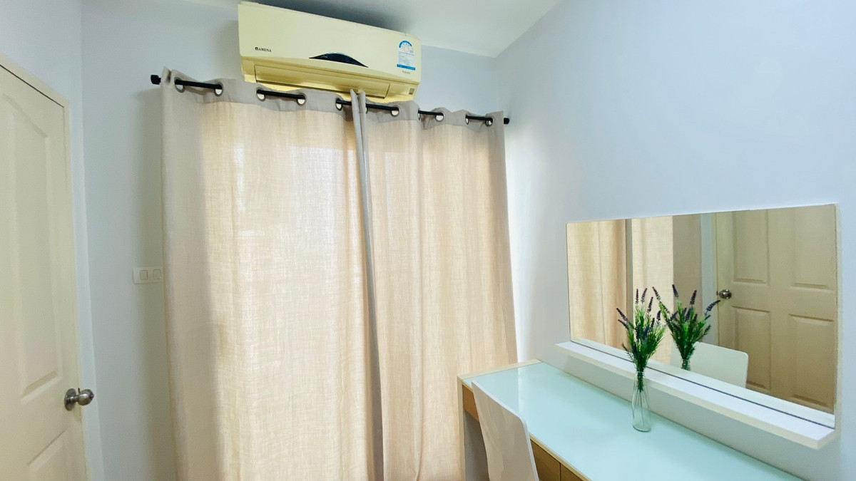 For RentCondoRattanathibet, Sanambinna : Condo for rent, City Home #Rattanathibet, large room, never rented. Brand new renovation, ready to move in for those who already have electrical appliances. Live as a family, easily walk to MRT #BTS Yaek Nonthaburi Station 1 Ready to move in now.