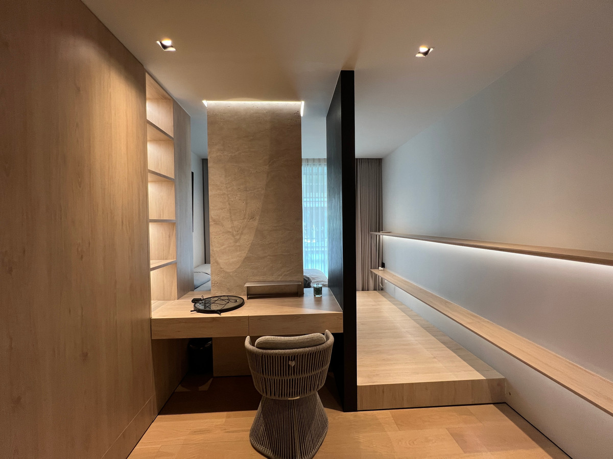 For RentCondoSukhumvit, Asoke, Thonglor : Luxury condo for rent, separated room with bathtub, Thonglor area