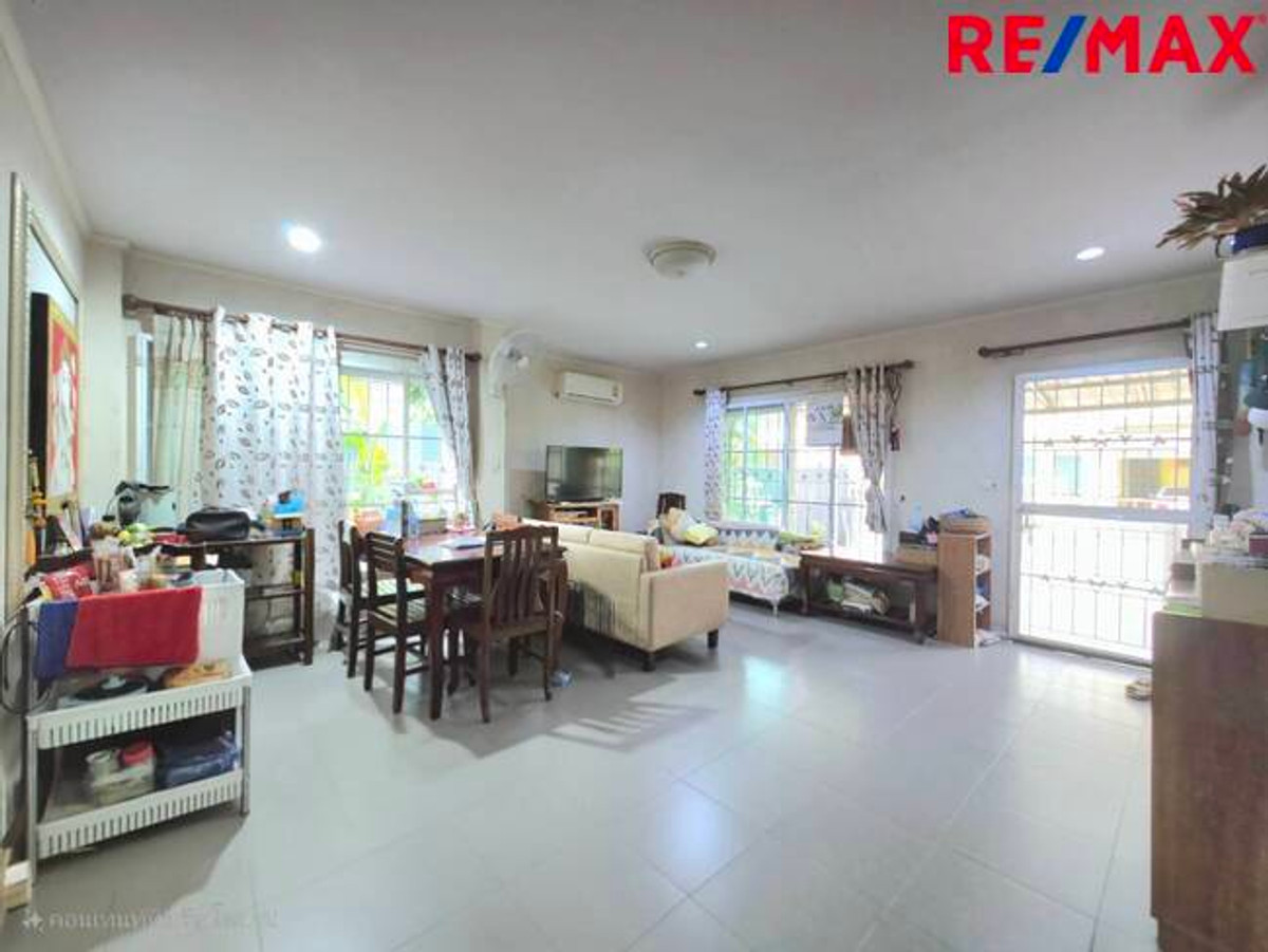 For SaleHousePathum Thani,Rangsit, Thammasat : 2-story detached house for sale, Discovery Balika Village, Discovery Balika, Lam Luk Ka, Khlong 4, Sawai Pracharat Road.