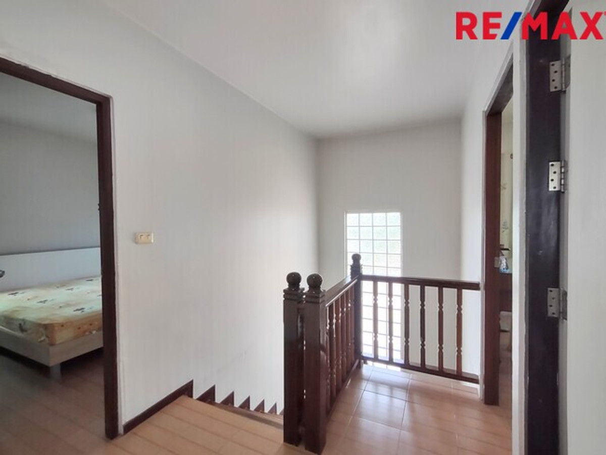 For SaleHousePathum Thani,Rangsit, Thammasat : 2-story detached house, Pruksa Village 2, Rangsit, Khlong 7, next to Lotus, corner house, ready to move in.