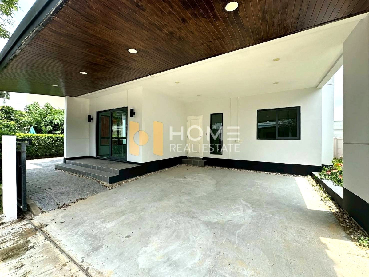 ขายบ้านพระราม 5 ราชพฤกษ์ บางกรวย : ขายขาดทุนกว่า 1 ล้าน 🔥 เซนโทร ชัยพฤกษ์ - แจ้งวัฒนะ 2 / 4 ห้องนอน (ขาย), Centro Chaiyaphruek - Chaengwattana 2 / 4 Bedrooms (FOR SALE) AOM063