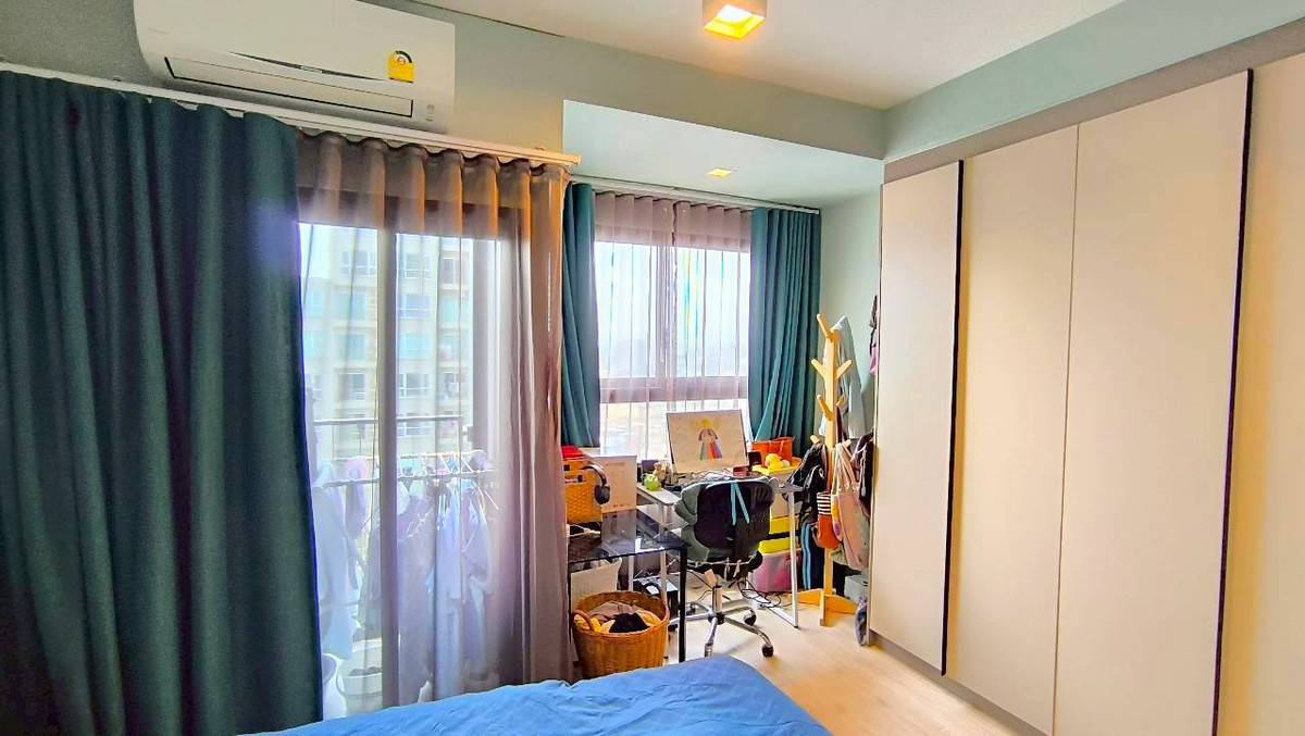 For SaleCondoWongwianyai, Charoennakor : IDEO Sathorn Wongwian Yai, Condo for sale near BTS Wongwian Yai, near BTS Krung Thonburi, near ICONSIAM. Condo for sale, Ideo Sathorn Wongwian Yai, room 1 Bed, 22nd floor, price lower than Land Department appraisal.
