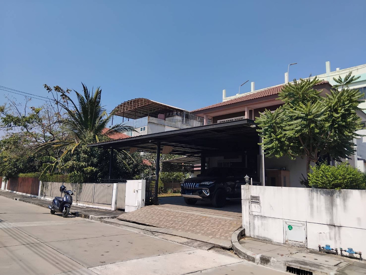 ขายบ้านพระราม 2 บางขุนเทียน : ขายราคาดีที่สุด habitia park เทียนทะเล 28 ใกล้ถนนบางขุนเทียนชายทะเล บ้านหลังใหญ่ 100 ตร.วา 7 ห้องนอน 5 ห้องน้ำ ตอบไว0649742441