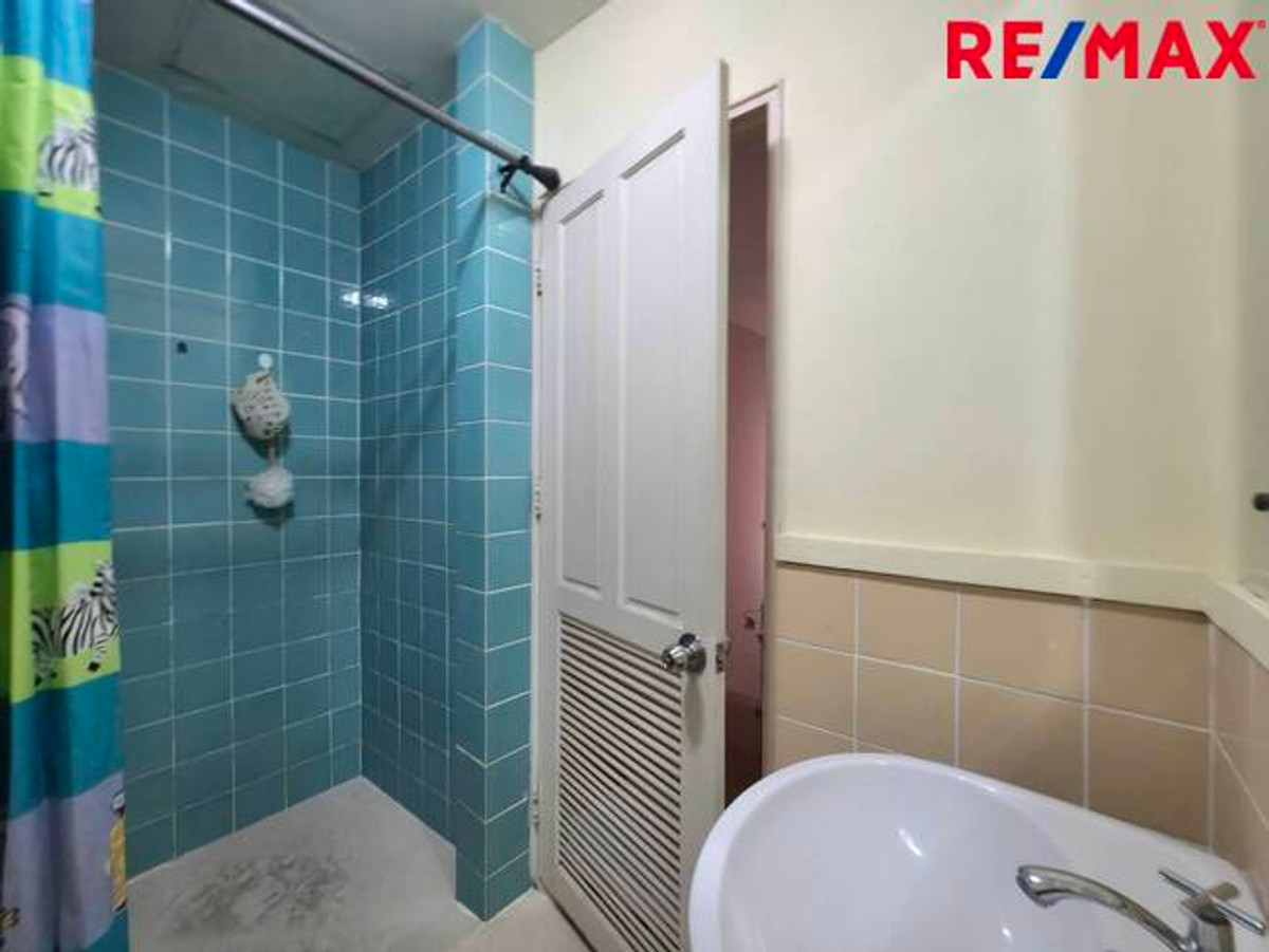 For SaleHousePathum Thani,Rangsit, Thammasat : 2-story detached house for sale, Discovery Balika Village, Discovery Balika, Lam Luk Ka, Khlong 4, Sawai Pracharat Road.