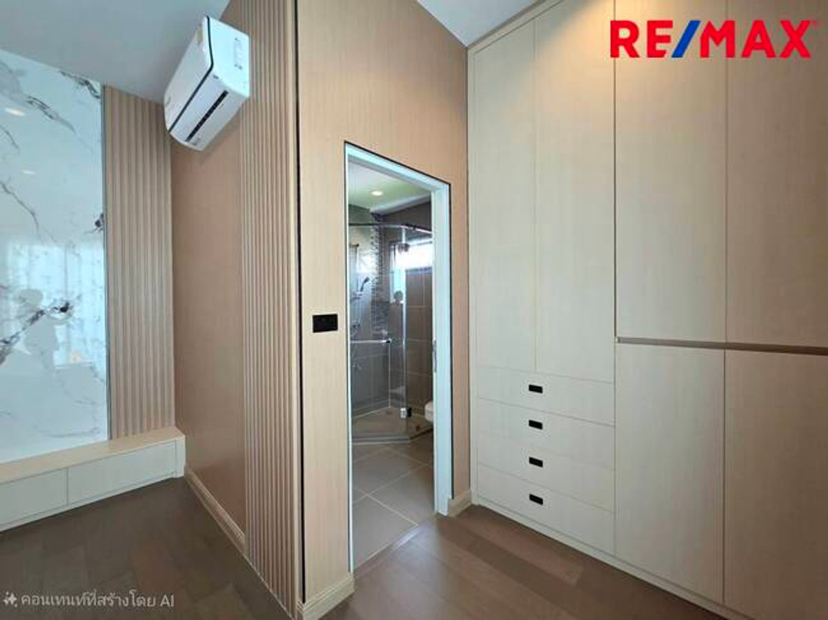 For SaleHousePathum Thani,Rangsit, Thammasat : Single house for sale, Setthasiri Project, Bangkok-Pathum Thani, special price, house age only 1 year.