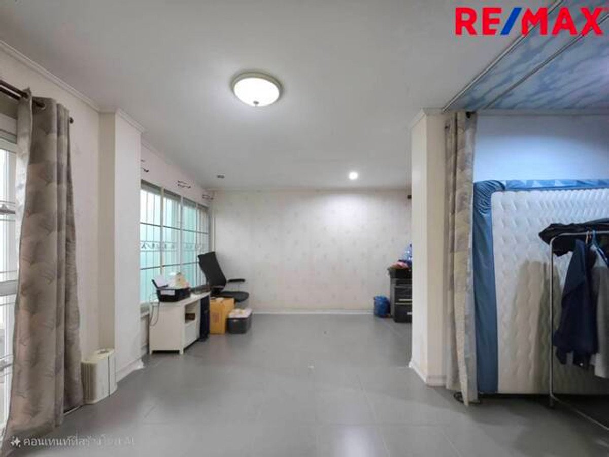 For SaleHousePathum Thani,Rangsit, Thammasat : 2-story detached house for sale, Discovery Balika Village, Discovery Balika, Lam Luk Ka, Khlong 4, Sawai Pracharat Road.