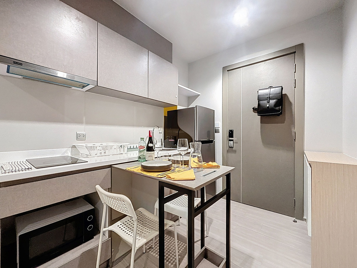 For RentCondoRama9, Petchburi, RCA : Only 18k🔥[For rent]!! Condo near MRT Rama 9 | ✨ Life Asoke Rama 9 | Beautiful view, angelic condition, fully furnished, ready to move in.