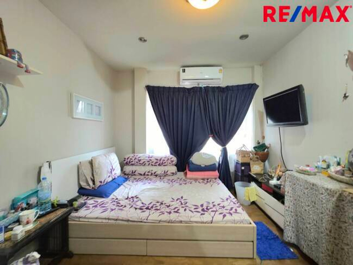 For SaleHousePathum Thani,Rangsit, Thammasat : 2-story detached house for sale, Discovery Balika Village, Discovery Balika, Lam Luk Ka, Khlong 4, Sawai Pracharat Road.