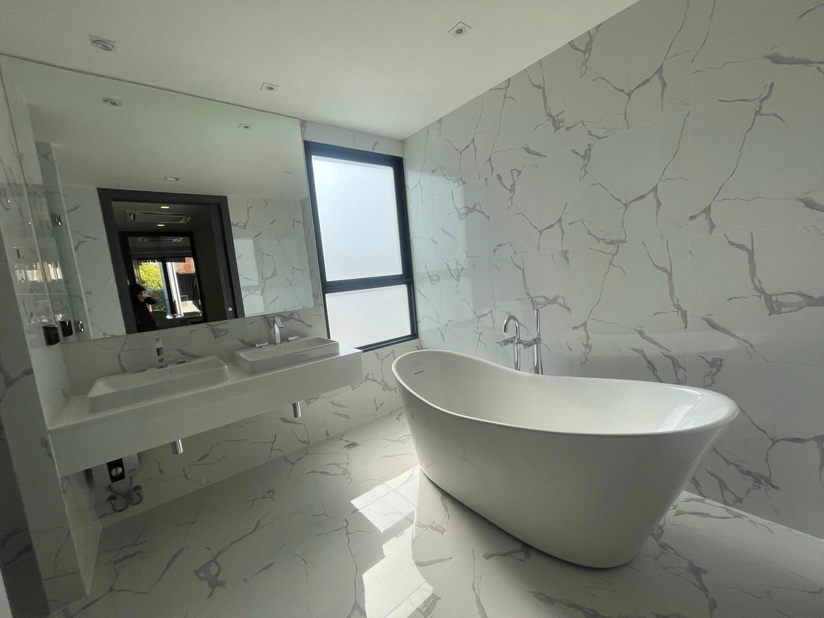 For SaleTownhomeBangna, Bearing, Lasalle : The Park Lane Sukhumvit 105 / 3 Bedrooms (For Sale), The Park Lane Sukhumvit 105 / 3 Bedrooms (FOR SAEL) YOK071