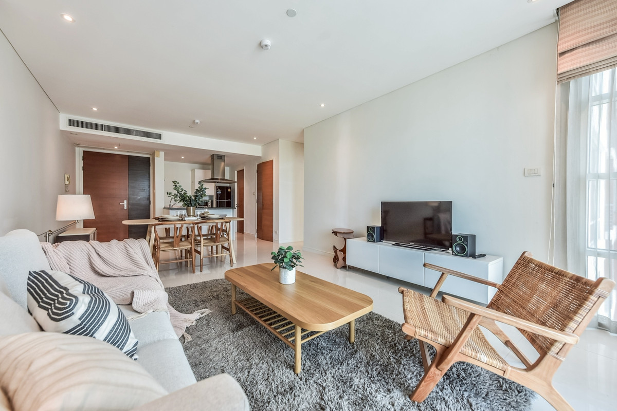 For RentCondoSukhumvit, Asoke, Thonglor : Fullerton Sukhumvit – Spacious 2BR 🐶🐱 Pet-Friendly Unit, High Floor & Private