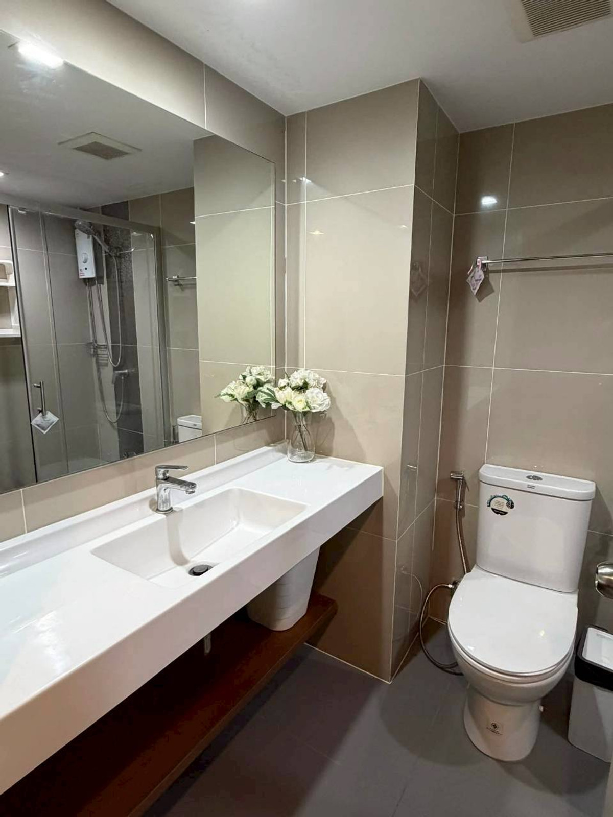 ให้เช่าคอนโดพระราม 9 เพชรบุรีตัดใหม่ RCA : ✅ IDON250 ✅ Line : @p2nproperty