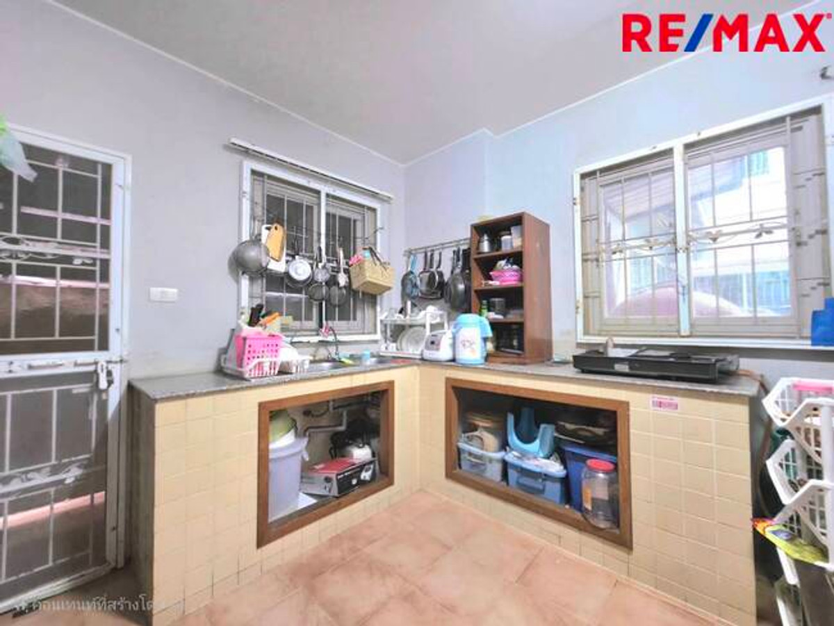 For SaleHousePathum Thani,Rangsit, Thammasat : 2-story detached house for sale, Discovery Balika Village, Discovery Balika, Lam Luk Ka, Khlong 4, Sawai Pracharat Road.