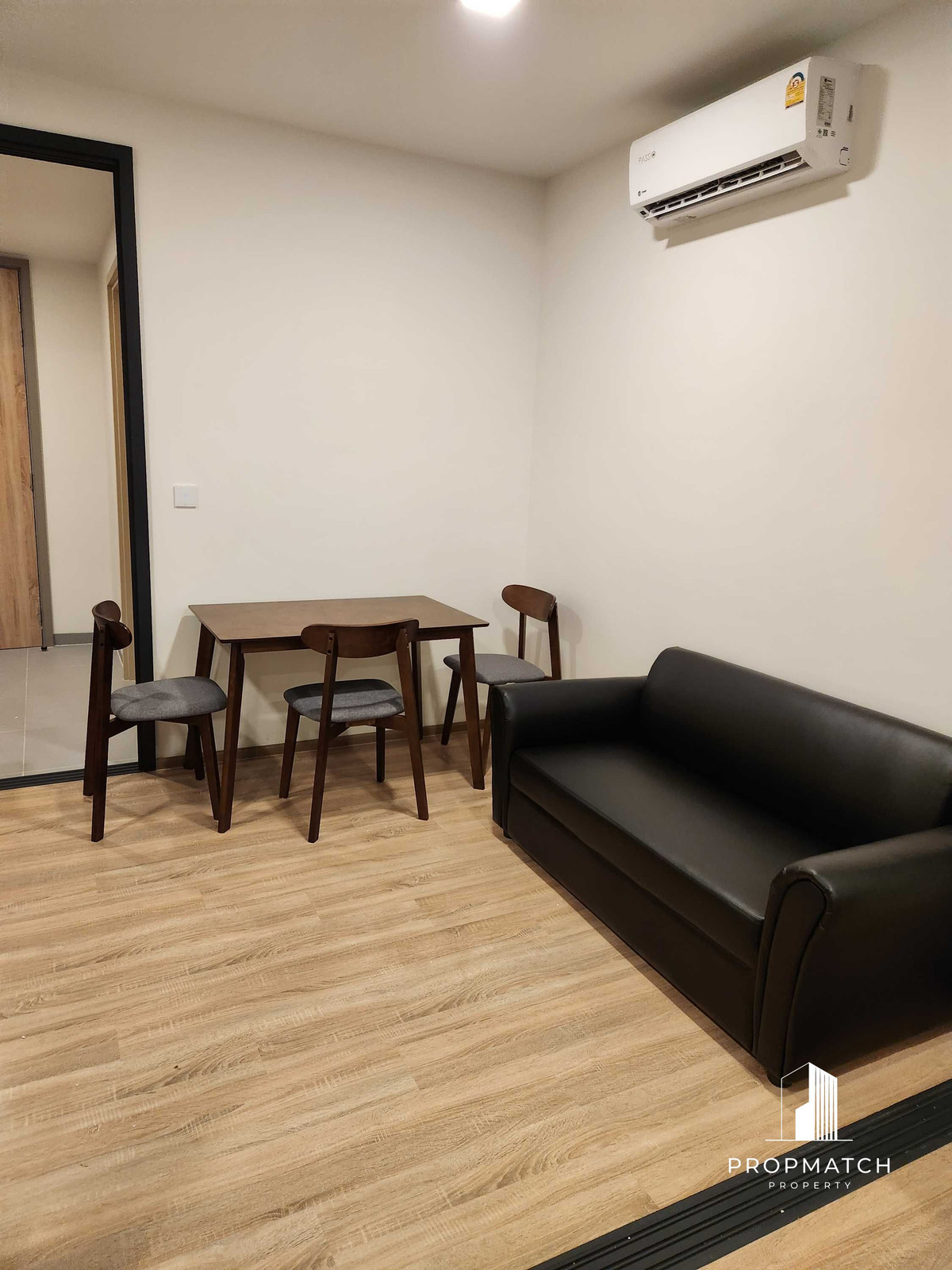 ให้เช่าคอนโดราชเทวี พญาไท : ✨Flash Deal ✨ XT Phayathai (1Bed 1Bath 42SQM.) พร้อมอยู่ ! เพียง 20,000 บาทต่อเดือน Tel.0981315848 @propmatch