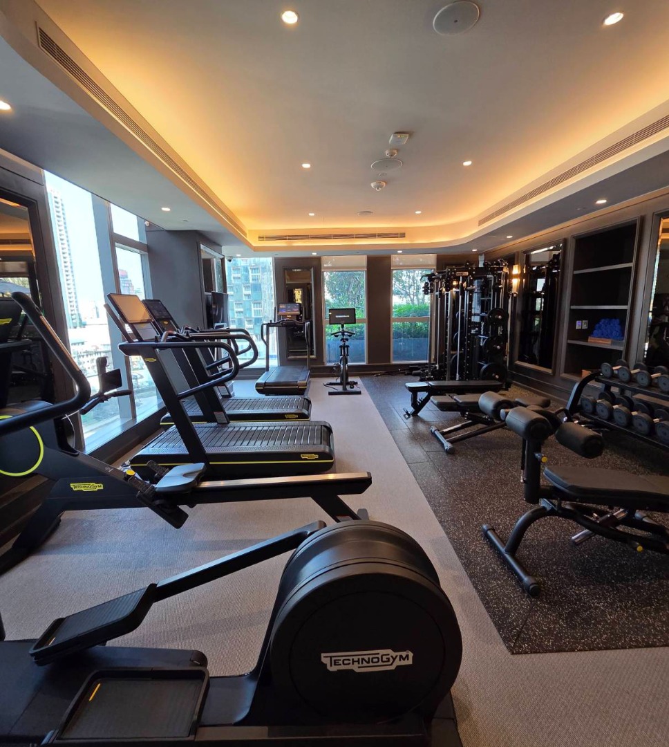 ให้เช่าคอนโดสุขุมวิท อโศก ทองหล่อ : 🔥ให้เช่าด่วน🔥LA CLEF Two - Bedroom Executive 88 ตร.ม. ใกล้ BTS ทองหล่อ 150 เมตร ห้องสวยพร้อมเข้าอยู่ + ฟรี Wi-fi + ทำความสะอาด 3 ครั้ง/สัปดาห์ + เลี้ยงสัตว์ได้